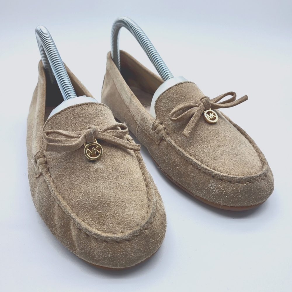 Michael Kors Tan Suede Effortless Preppy Classic Feminine Loafer